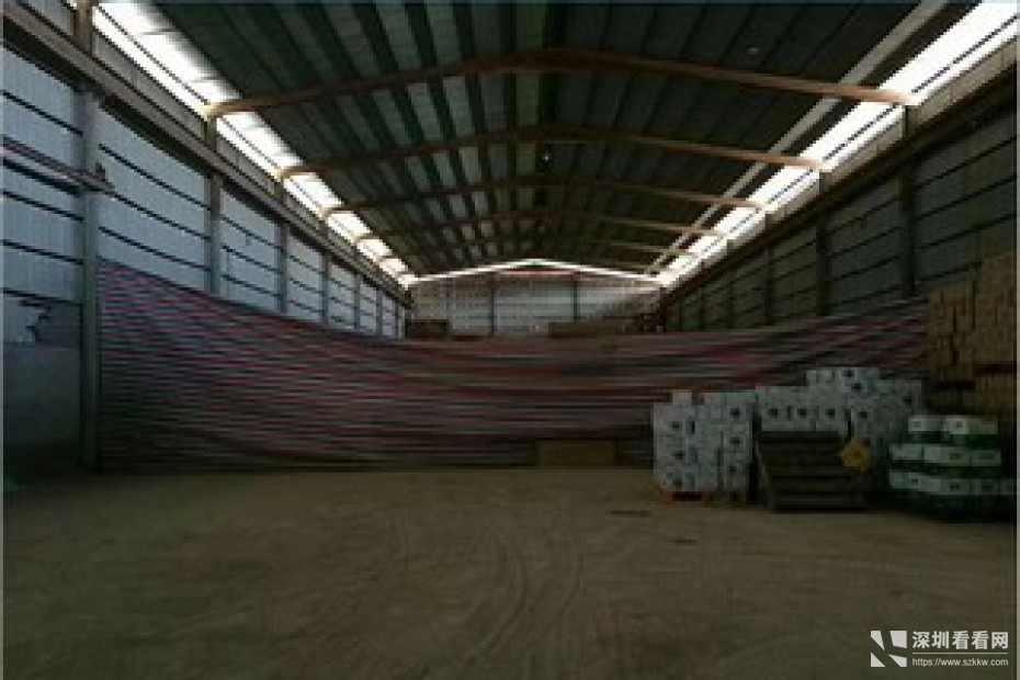 宝安大道边10米高钢构仓库3000平出租