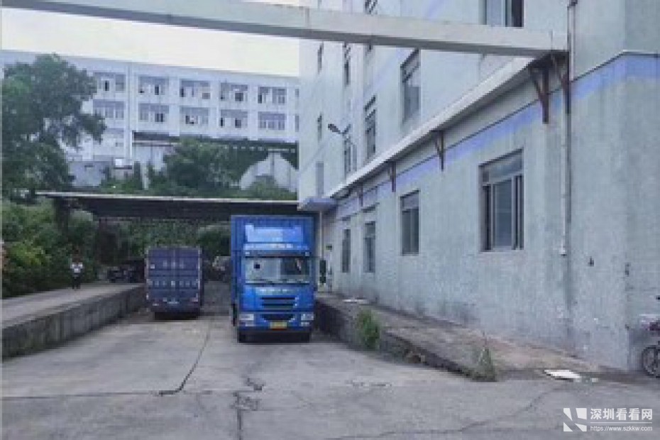 坂田红本工业园5栋12万平米厂房出租