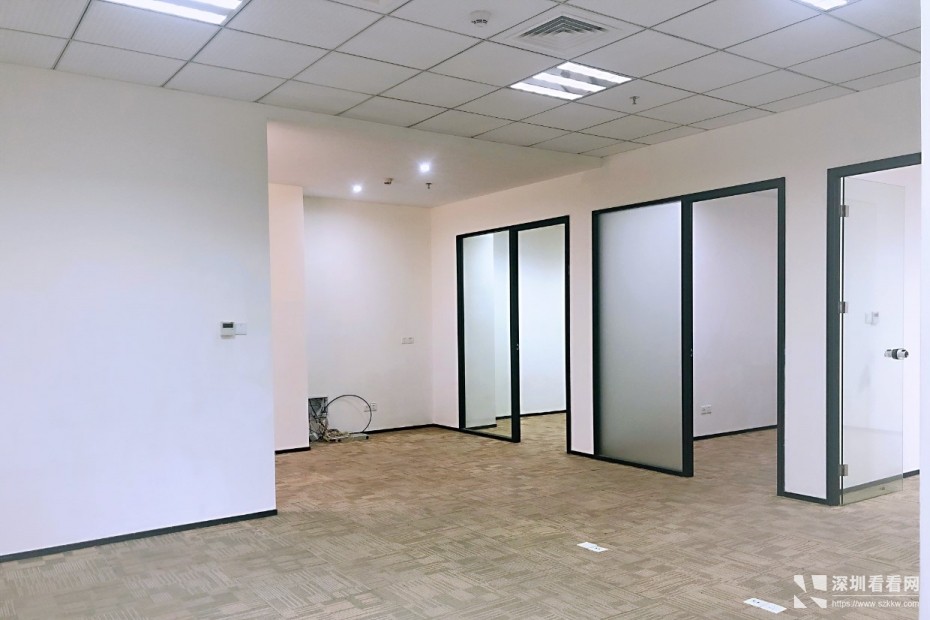 南山蛇口精装办公室招租 海上世界广场邮轮中心位置近地铁口