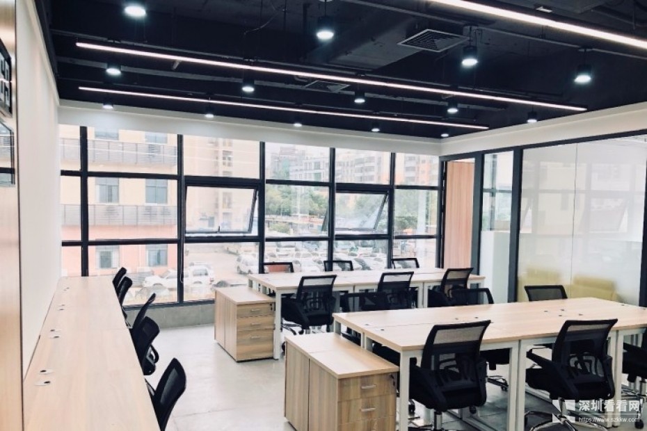 布吉创客孵化器办公室直租 带场地证明、红本凭证