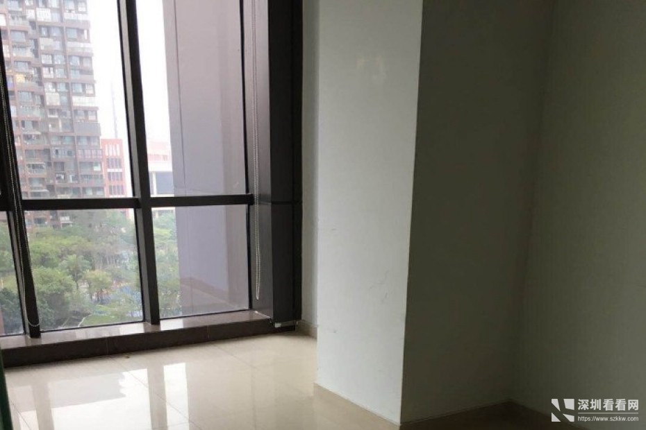 甲级写字楼业主直租4+1格局230平光线好 龙岗中心城