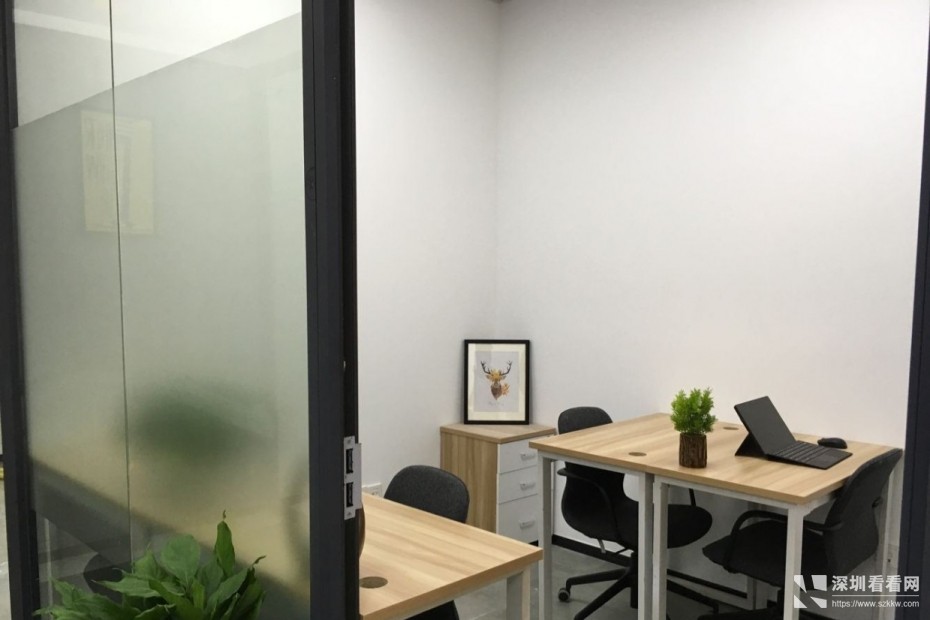 南山小面积办公室出租租凭凭证 工位 会议室 独立小办公室即租即用