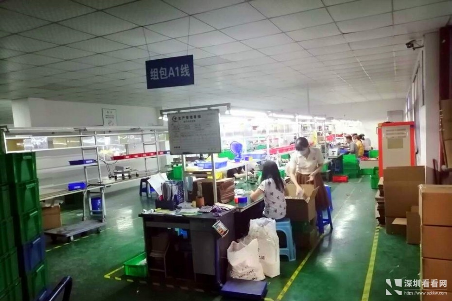 平湖清平高速出口独门独院二楼1360平方米带装修厂房招租