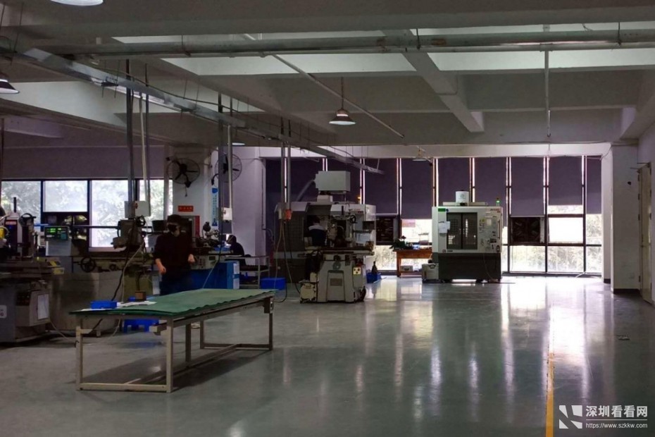 龙岗坪地原房东红本厂房一楼1000平米特价厂房出租