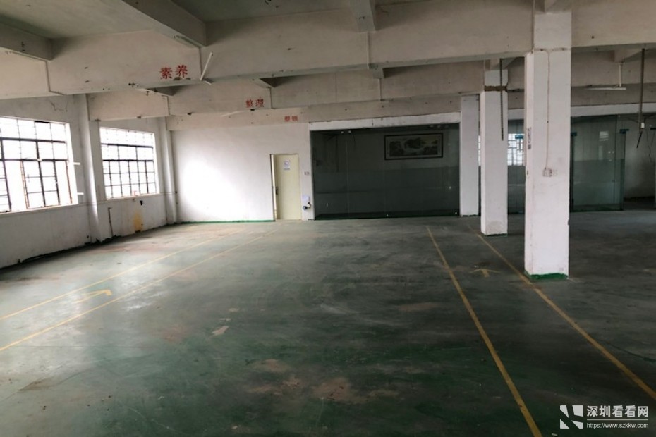 五联独院4300平，厂房3100，宿舍1200平