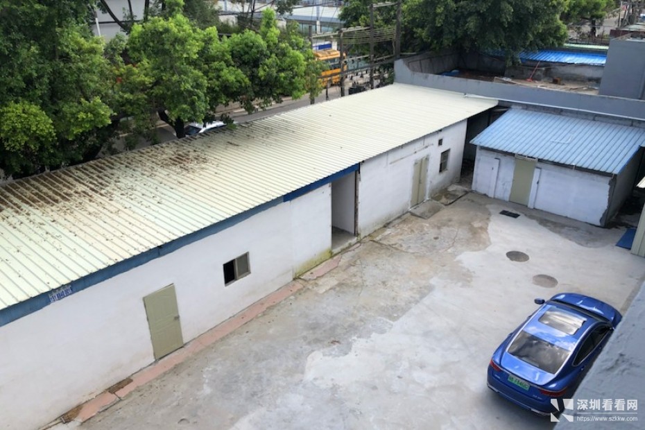 五联独院4300平，厂房3100，宿舍1200平