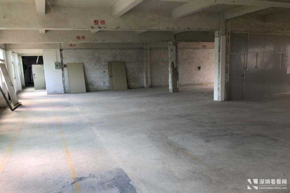 五联独院4300平，厂房3100，宿舍1200平