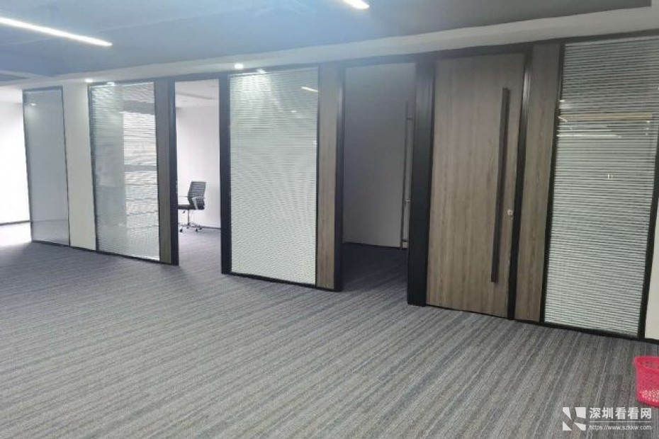 坂田地铁口电商园出租,现成带精装修2000平方