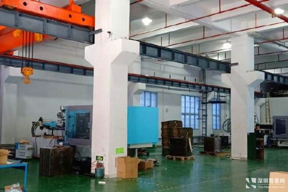 坪山新出原房东一楼带牛角2000平装修办公室厂房出租！