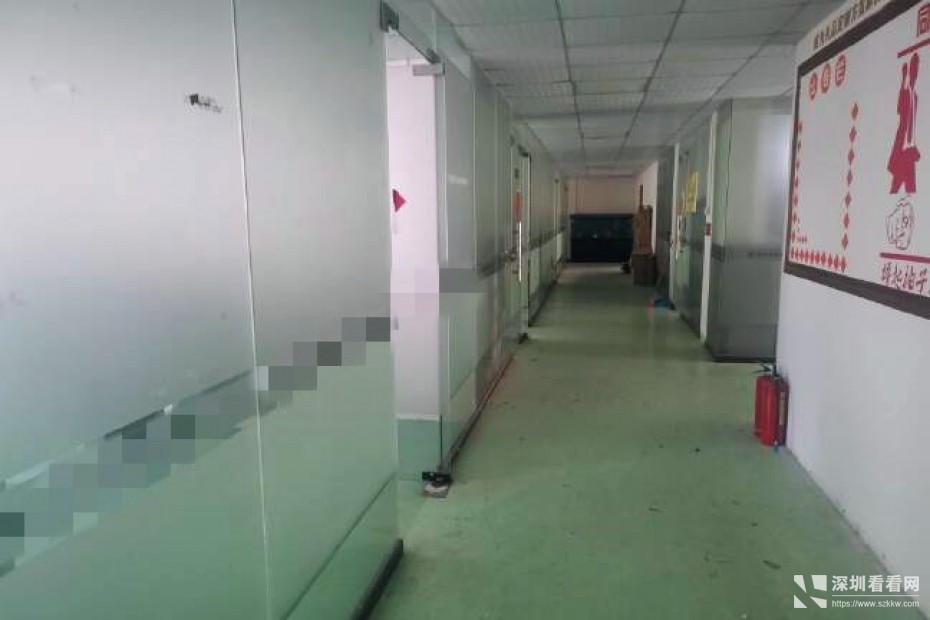 横岗高新产业园新出楼上精装修厂房220平方出租