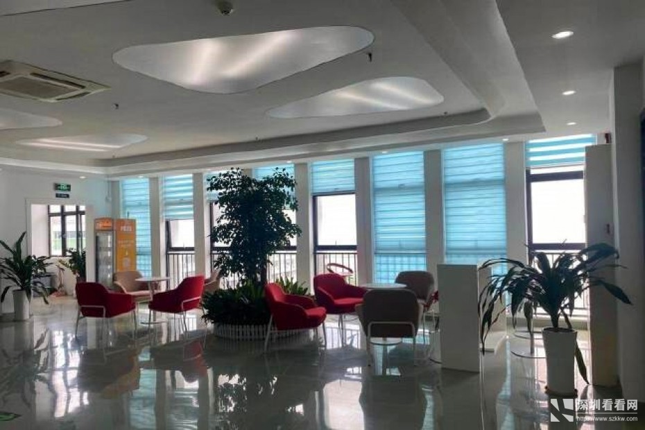 坪地高桥整层3300平精装修厂房出租