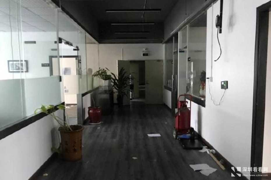 龙岗南联1000平办公加厂房招租