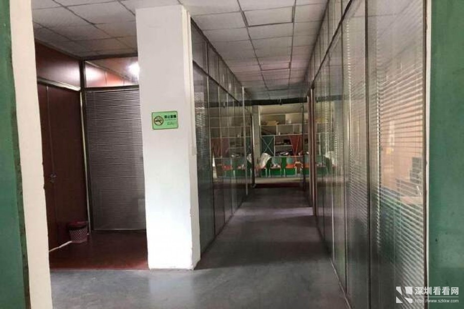 龙岗龙东利好国际带装修小面积厂房500平出租