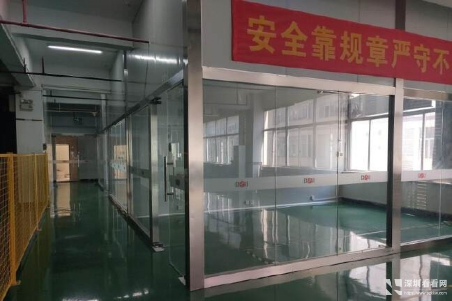 龙岗宝龙原房东厂房出租1600平米水电齐全可以当仓库出佣