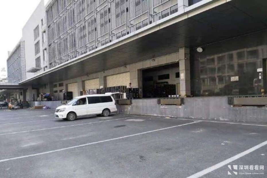 坪山坑梓工业园区新出红本厂房1500平可分租