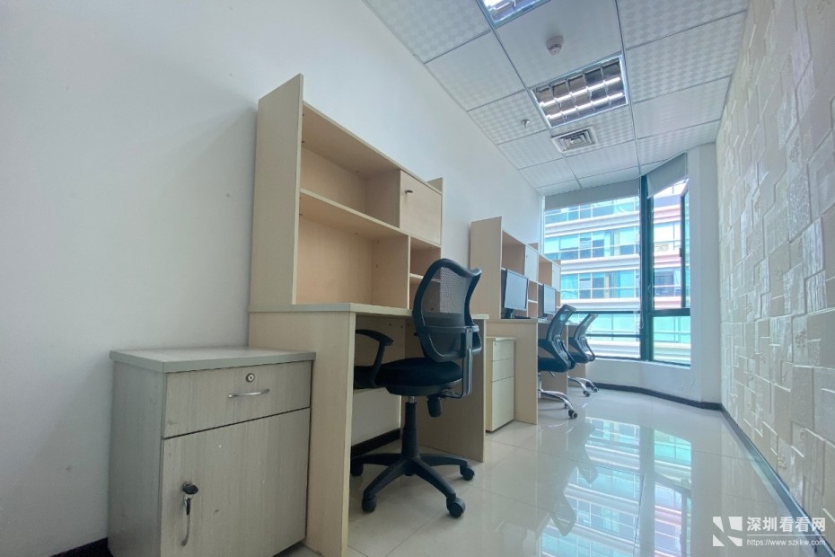 免佣金!2一10人卡位出租|费用全包,送免租,送红本,可开户