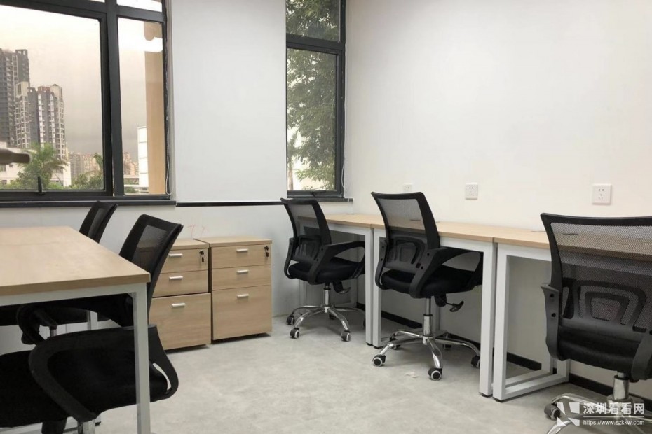 1一50人办公室直租!精装修带租赁红本,配置齐全,赠免租期