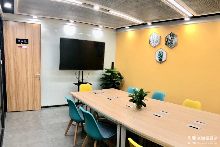 龙华精装办公室出租，租期灵活，租金全包，可申请创业补贴