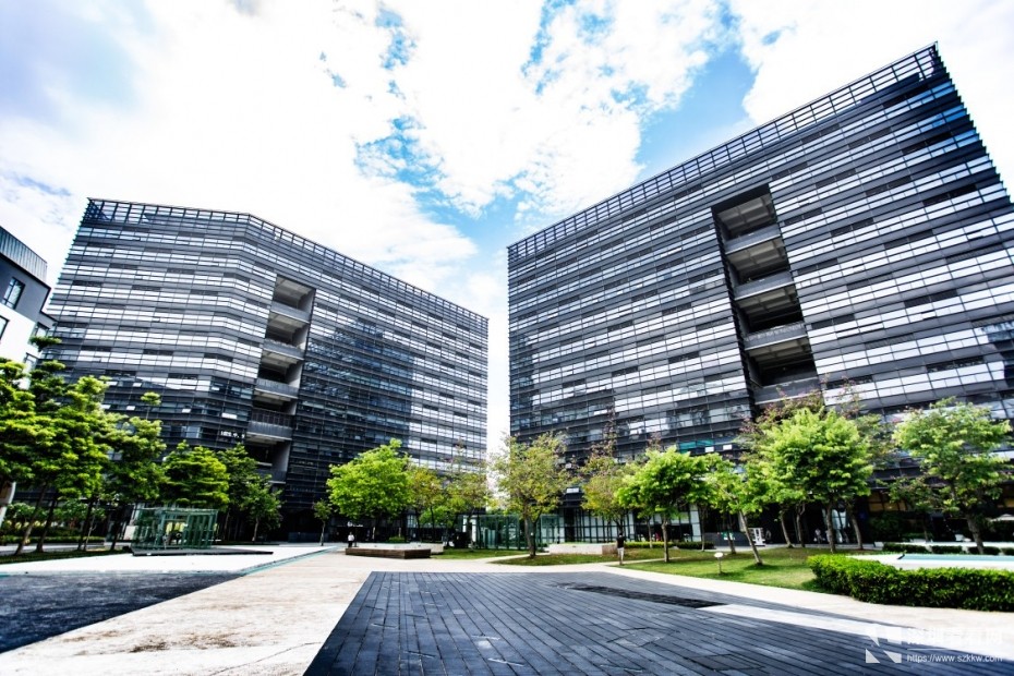 蛇口沃尔玛对面 独立带家私办公室 可银行开户 注册公司