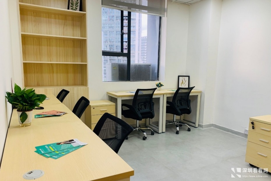大学生创业优选，宝安简约办公室出租，可短租，申领补贴