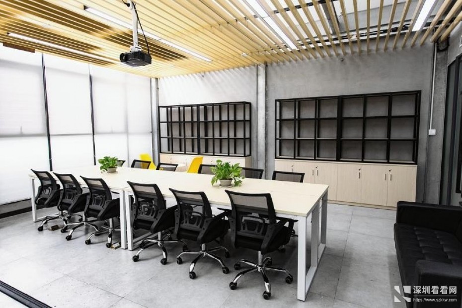 联合办公南山办公室出租20平仅需2380可申领创业补贴配红本
