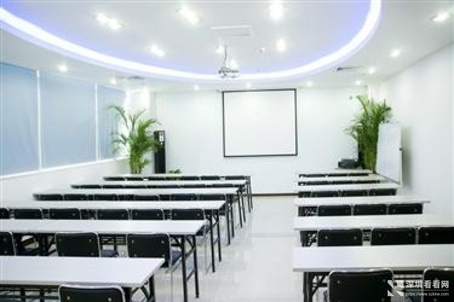 福田南山龙岗会议室出租，大培训室出租，设备齐全，非中介