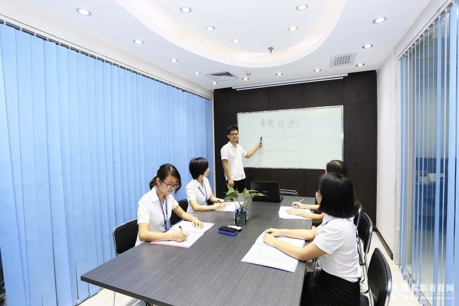 福田会议室出租提供高清投屏配置、前台服务、全包家私真正做到物美价廉
