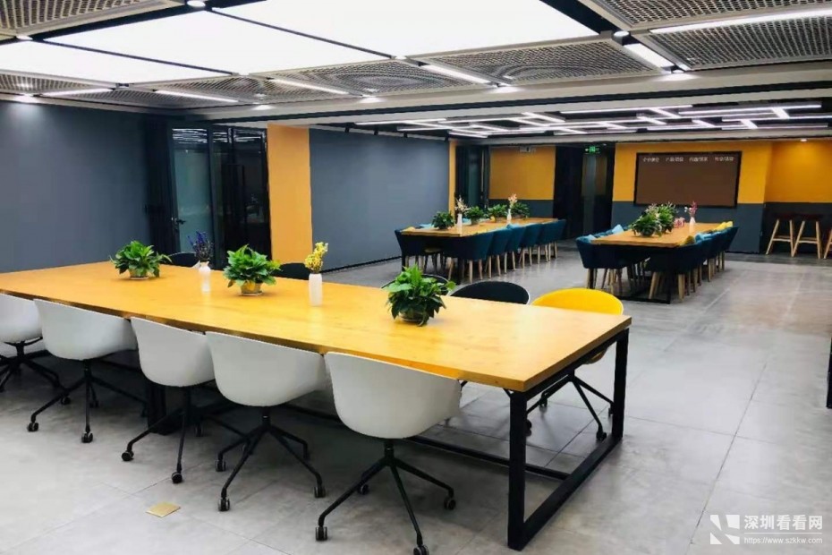 布吉聚宝盘独立办公室出租价格低到不敢信可注册可开户申请政府补贴不限行业