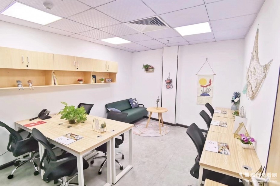 宝安精装办公室卡位出租可注册公司费用全包