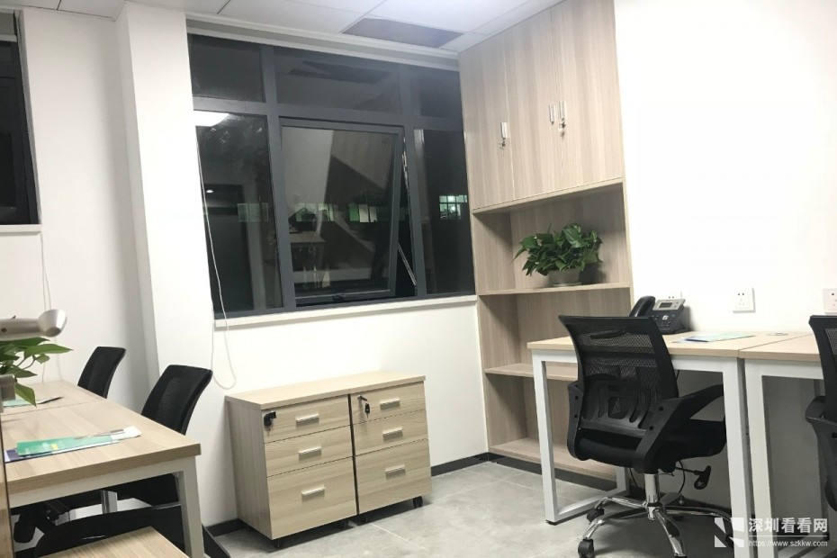 拎包办公后亭精装修写字楼带空调家私红本租赁凭证