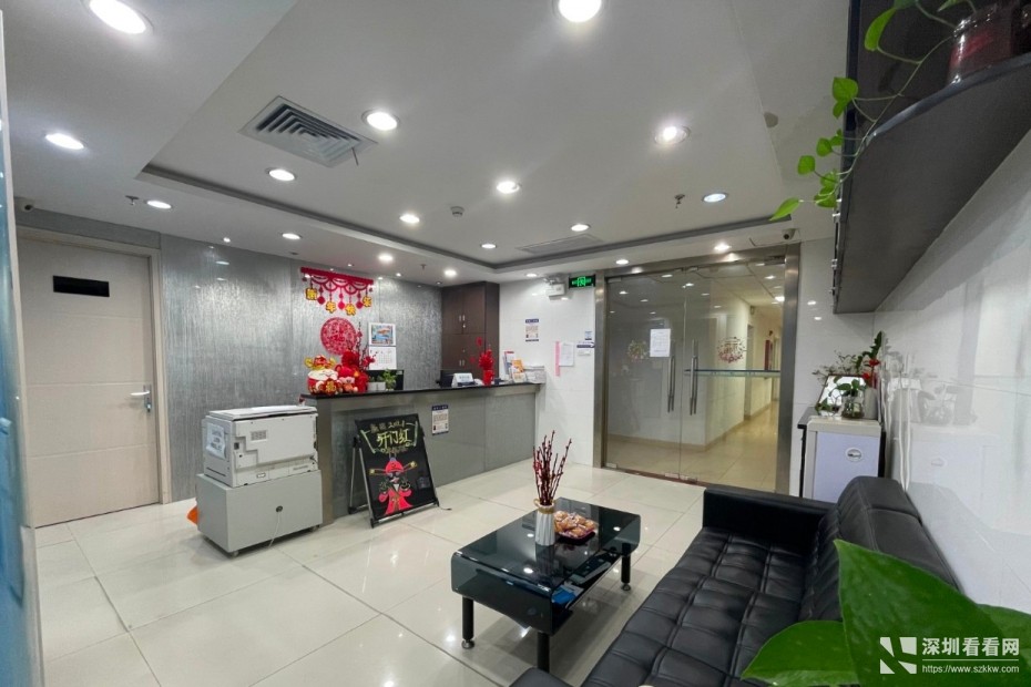带办公家私华强北商务办公室出租可办租赁凭证杂费全包