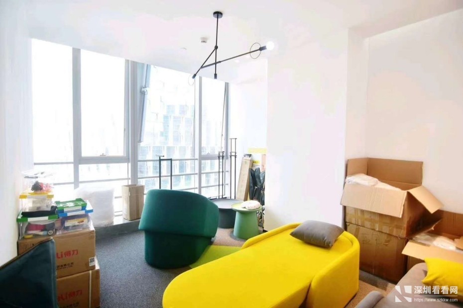 宝安沙井巨基工业园办公室地铁口交通方便配套完善