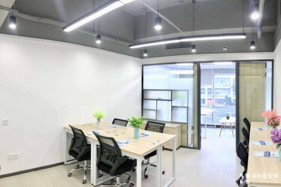 宝安沙井巨基工业园办公室地铁口交通方便配套完善