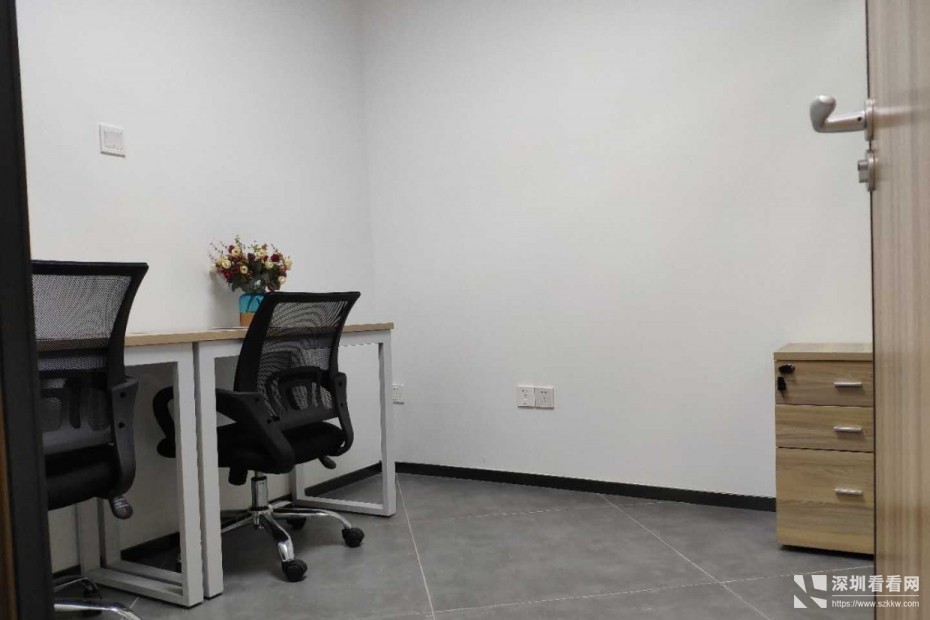 近京基凤凰印象古玩城精装商务办公室出租