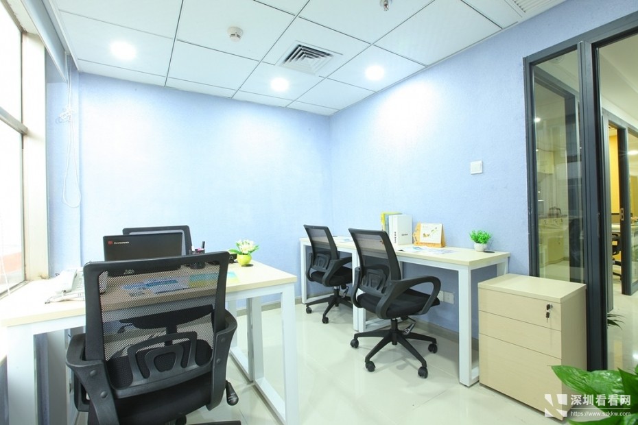 诚信房源大剧院地铁口精装办公室直租