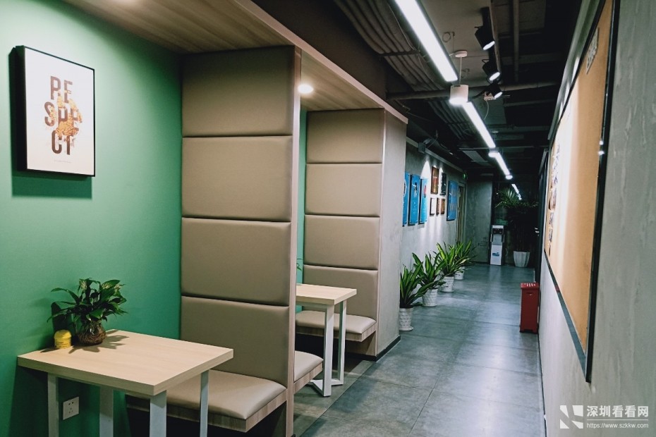 2013创业谷市孵化基地地铁物业新装中小型办公室出租