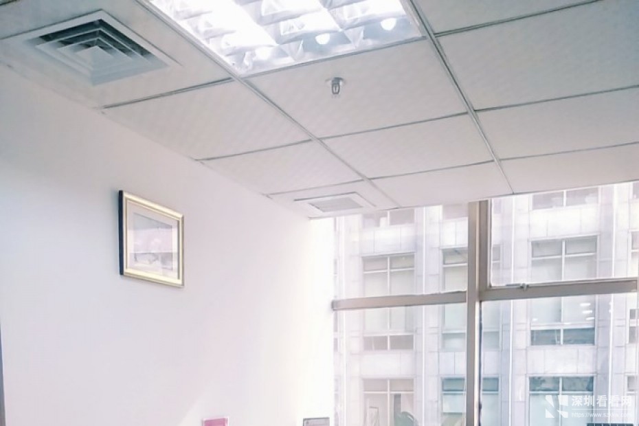 罗湖创客空间金丰城大厦1-12人办公室费用全包