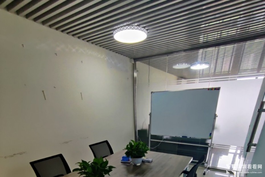 深圳南山办公室整套转租带办公家具