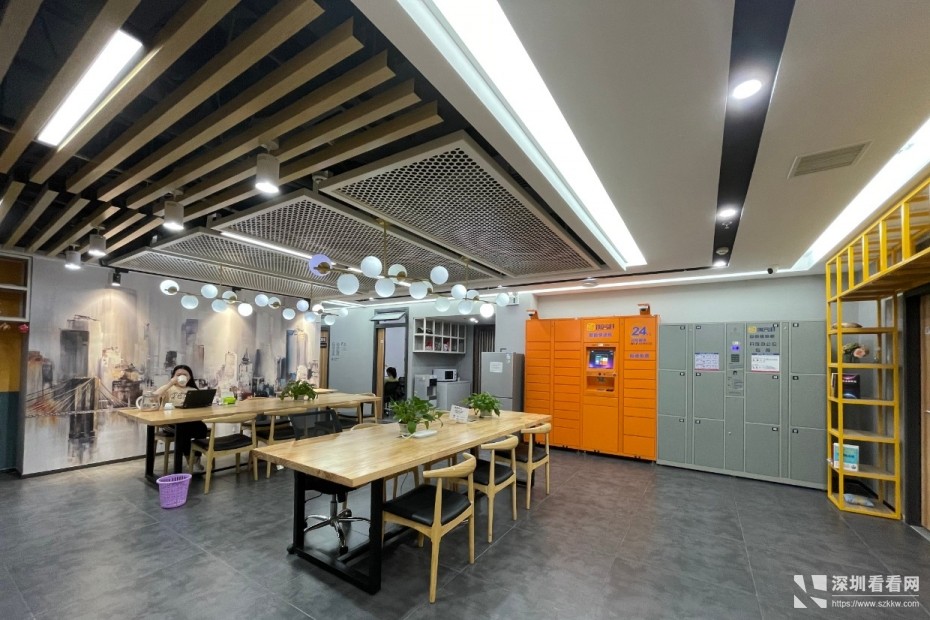 龙岗中心区地铁口办公室出租/赠注册红本/精装修一价全包