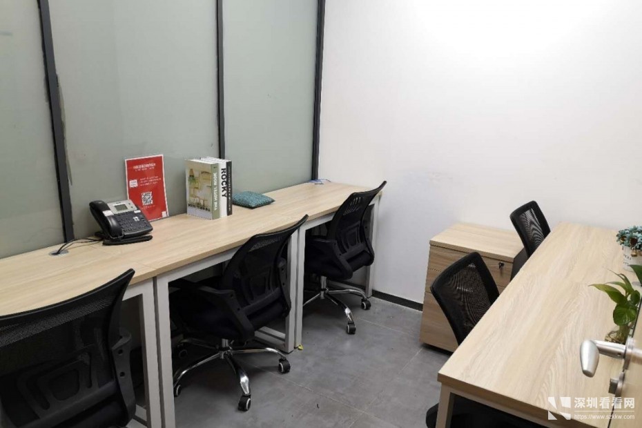 新秀地铁3一10人间办公室费用全包可注册公司银行开户