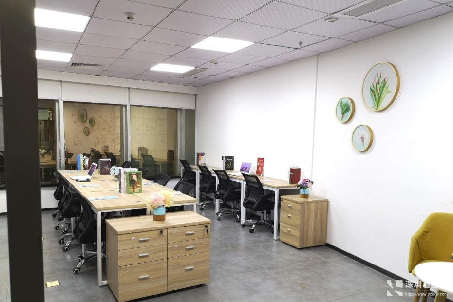 龙岗精装小户型办公室1200起过亚马逊商业保理可注册公司