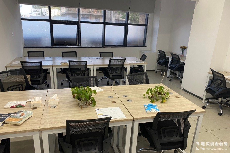 宝安区30平办公室出租提供租赁凭证租赁红本