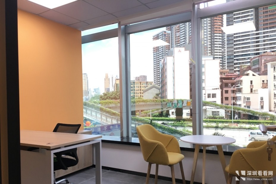 独立办公室采光风景佳物业直租多套房源欢迎咨询低价出租