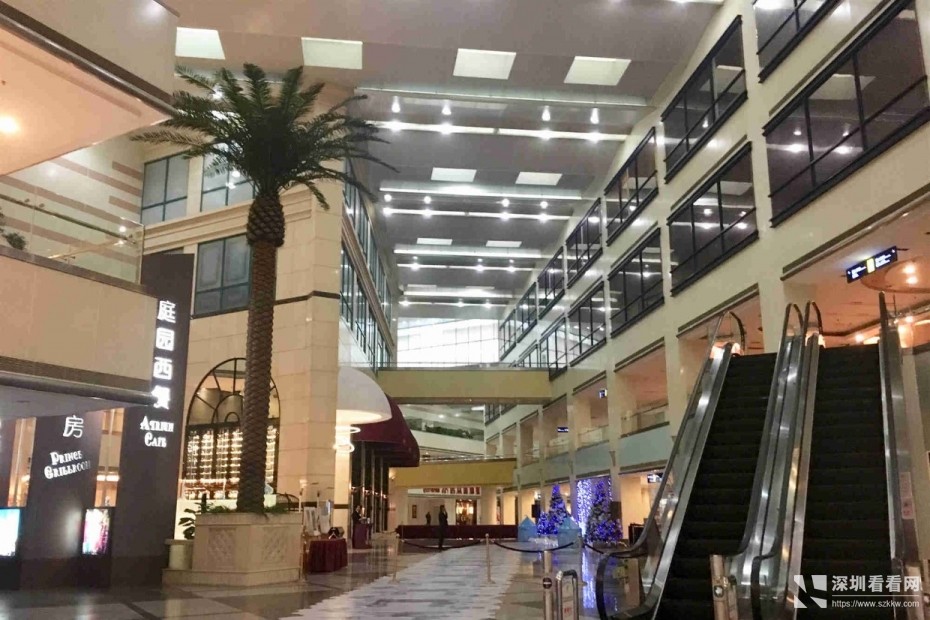 宝安泙州地铁港隆城精装办公室出租红本地址注册公司全包价