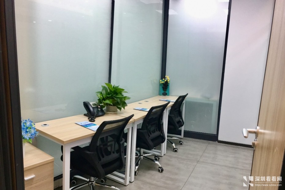 宝安西乡2一5人卡位办公室物业直租