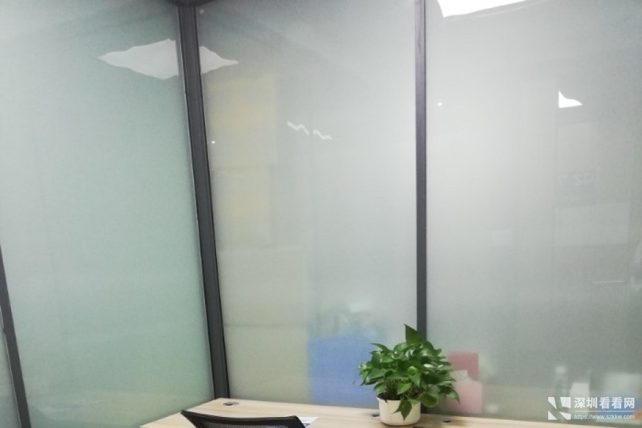 宝安西乡2一5人卡位办公室物业直租