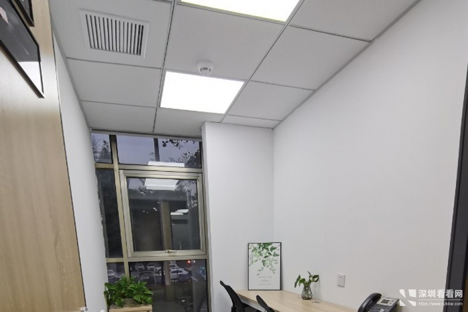 龙华万众城办公室出租精装免杂费1080元带红本可注册