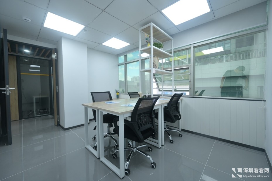 布吉独立小型办公室全新招租即租即用费用全包