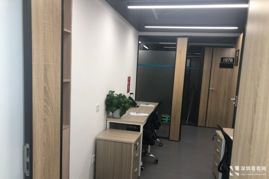 罗湖水贝珠宝商业圈近翠竹地铁口小型办公室业主直租