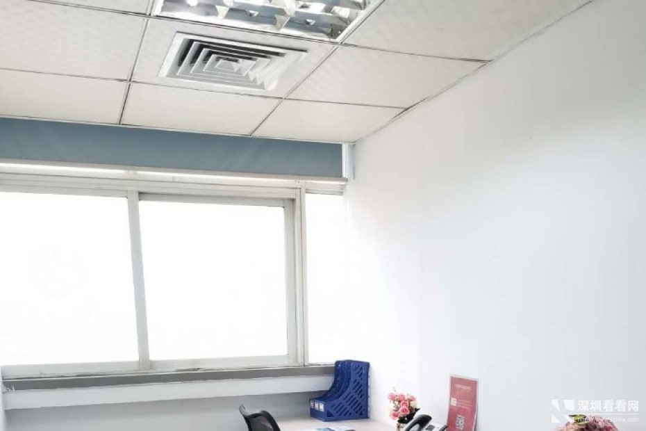 罗湖地铁口办公室带家私包水电网络即租即用